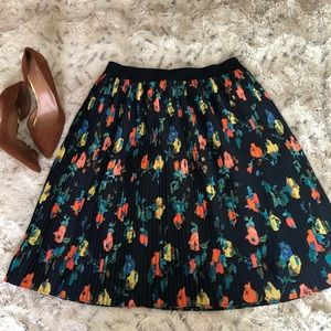 Adorable ruffled skirt.